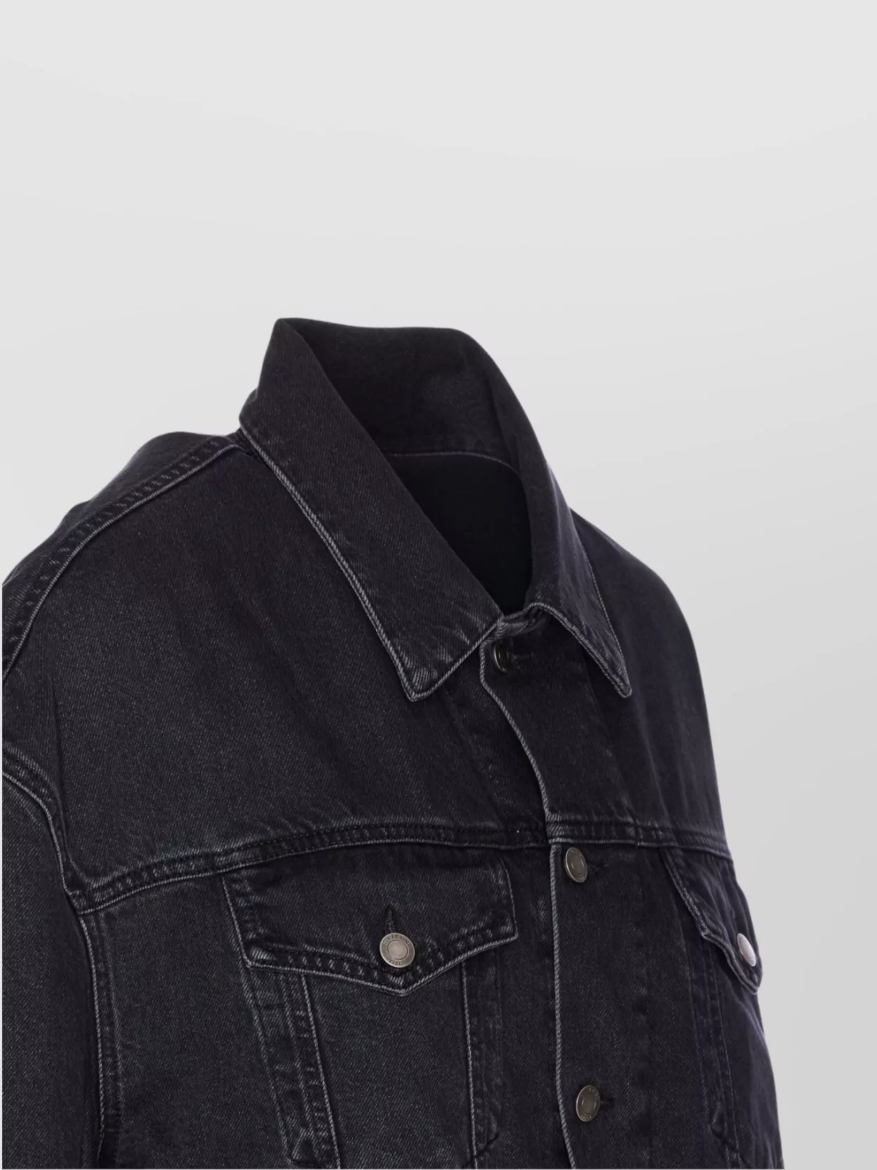 Haikure Denim Jacket With Chest Pockets And Collar