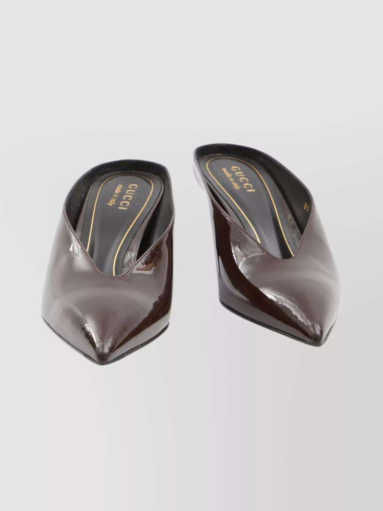 Gucci Pointed Toe Patent Leather Pumps In Brown