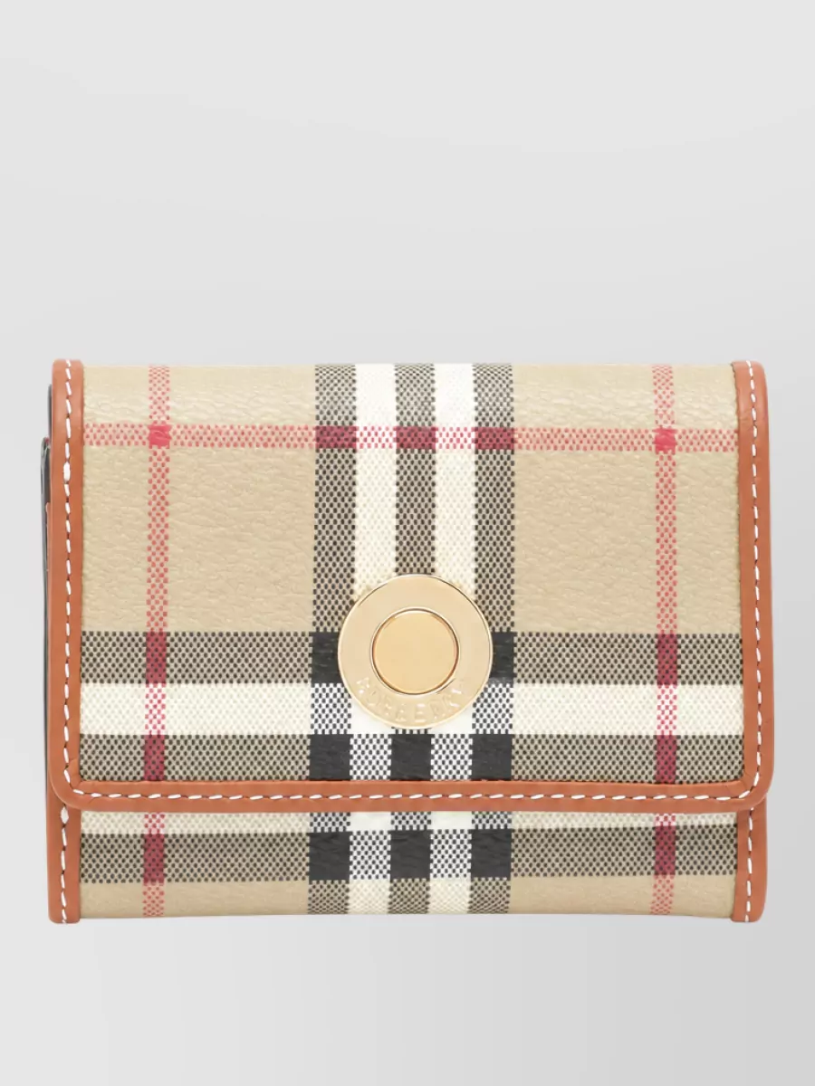 Burberry purse