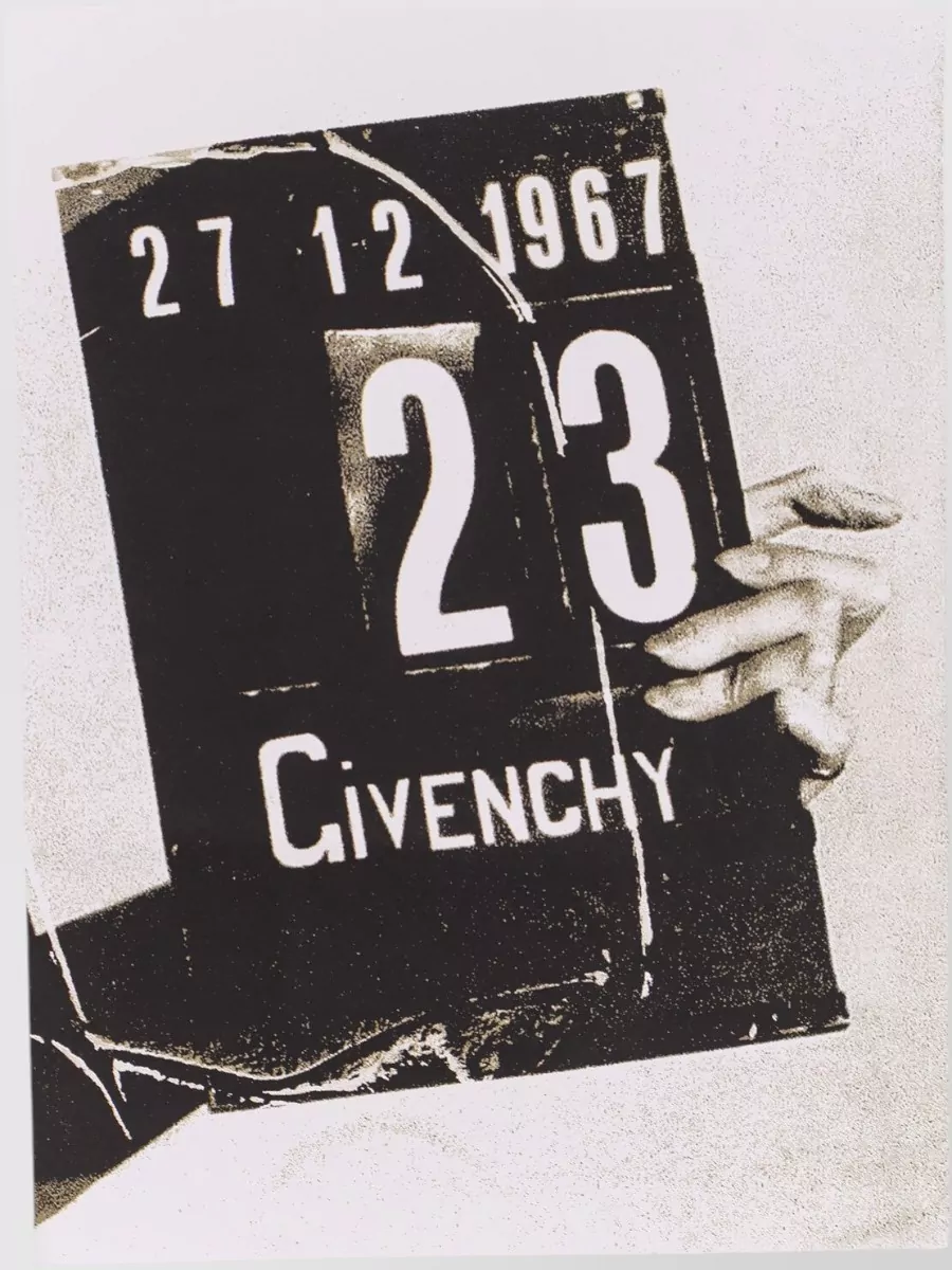 Givenchy Cotton Maxi Print Short Sleeve T-Shirt