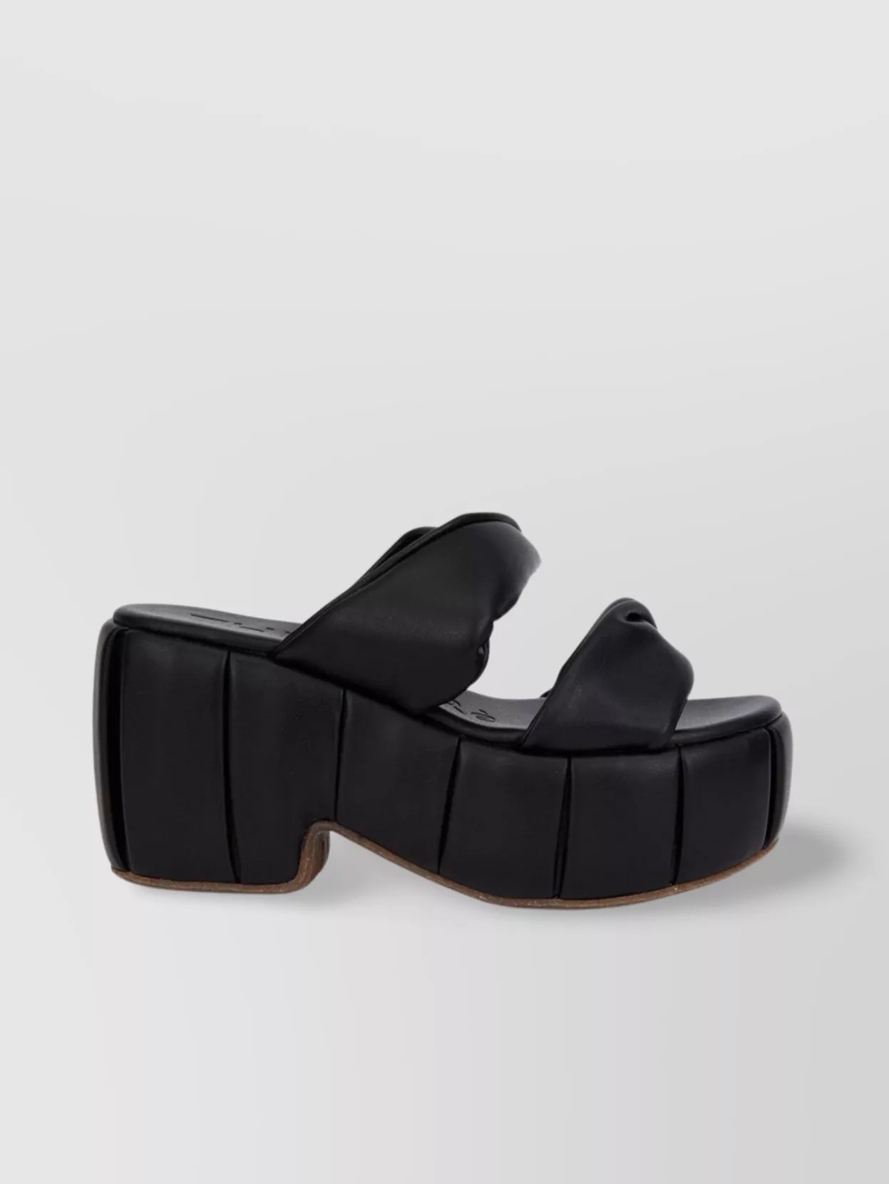 Themoirè Padded Wedge Platform Sandals With Two Bands In Black