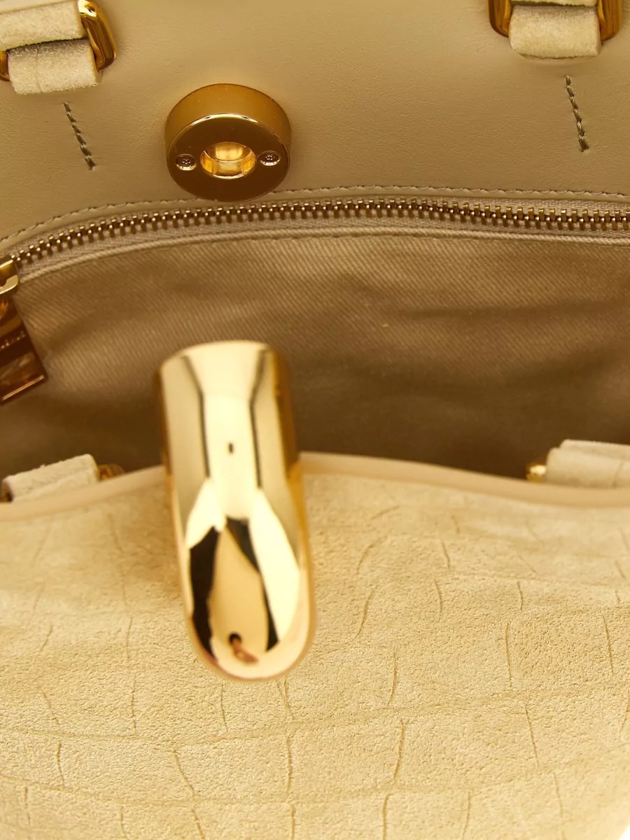 Jacquemus Le Bambola Mini Leather Bucket Bag
