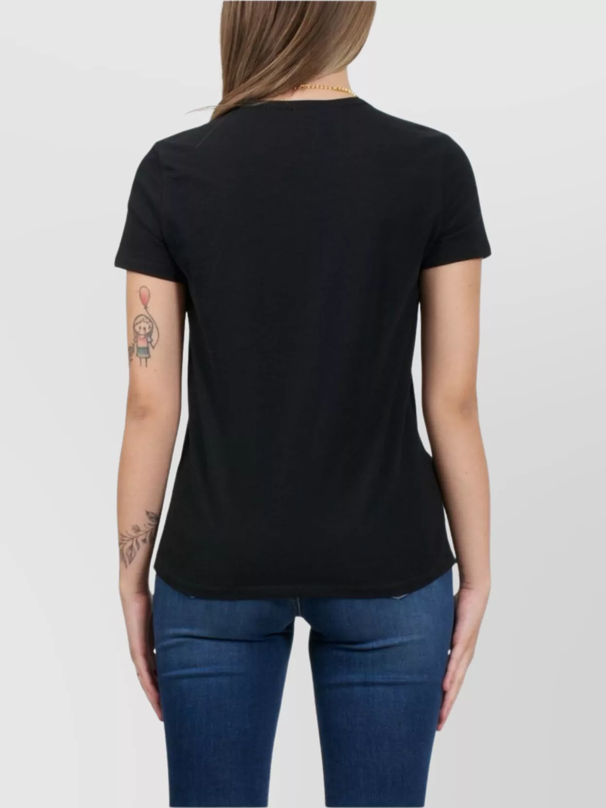 Elisabetta Franchi Short Sleeves Crew Neck Gold Chain Detail