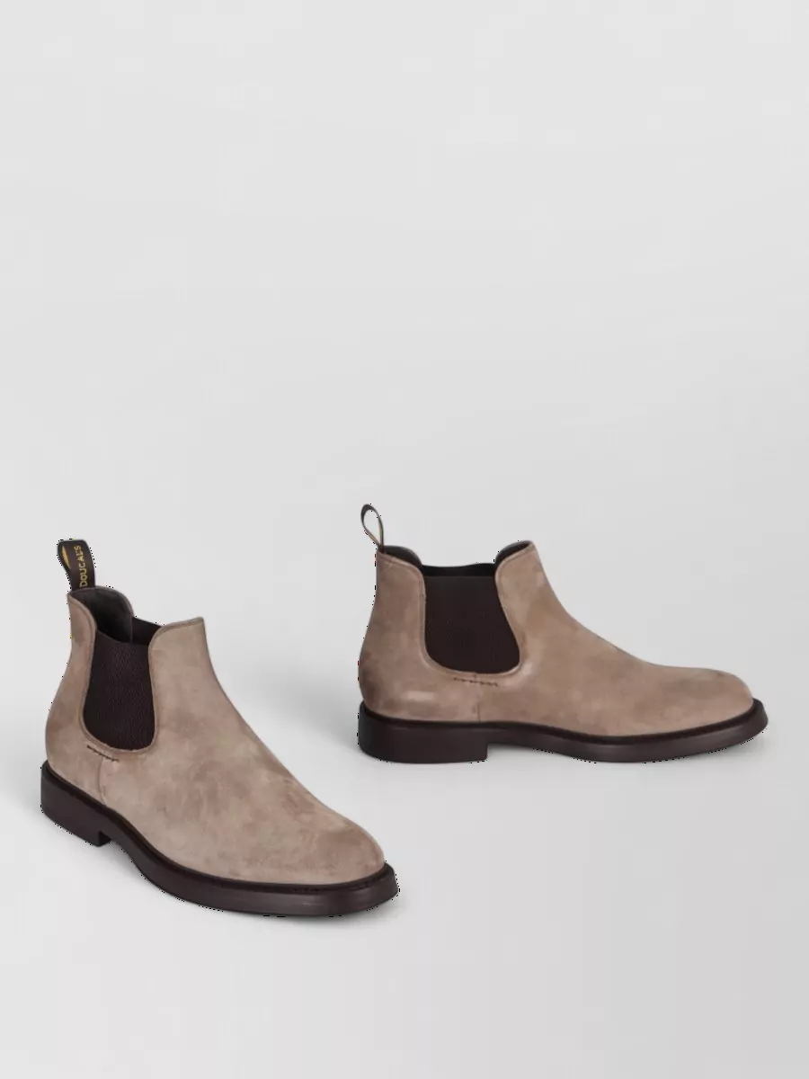 Doucal's suede chelsea boots