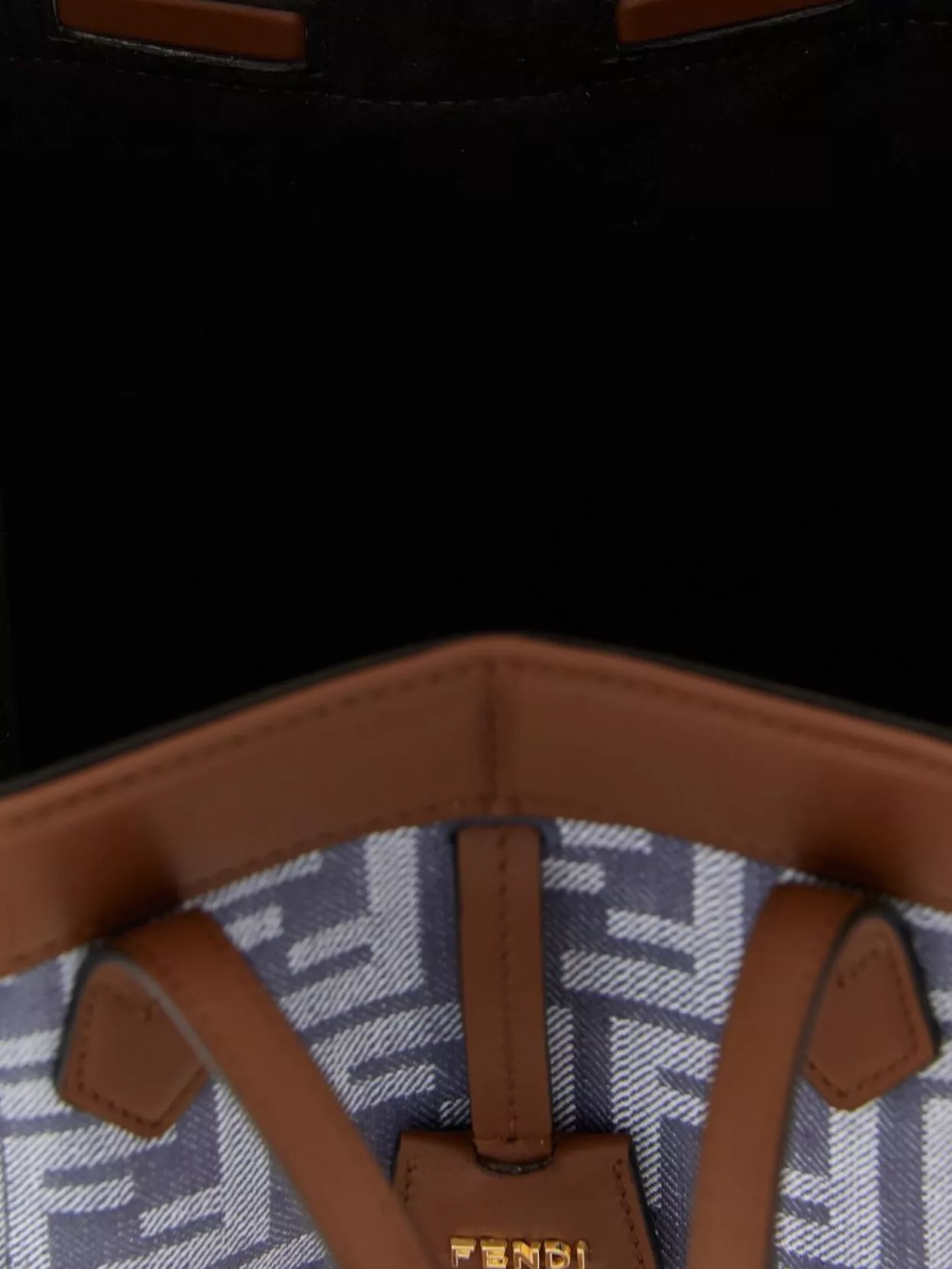 ショルダーバッグ・ポシェット FENDI EMBROIDERED FABRIC MINI ORIGAMI SHOULDER BAG Fendi Women Embroidered Fabric Mini Origami Shoulder Bag In