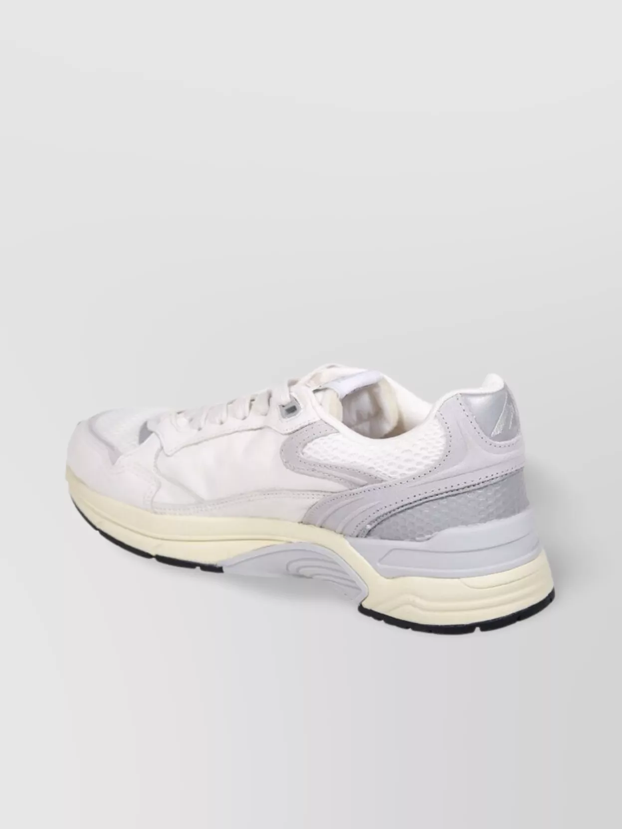 Autry Low Top Sneaker Featuring Mesh Panels In White