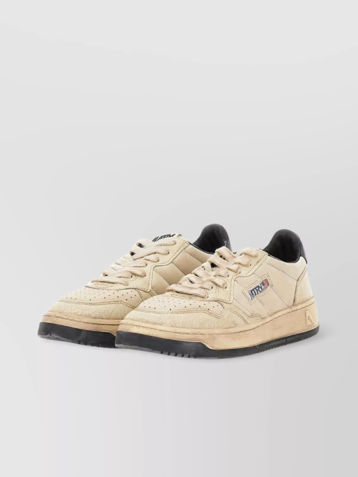 Autry Cracked Leather Sneakers Padded Collar