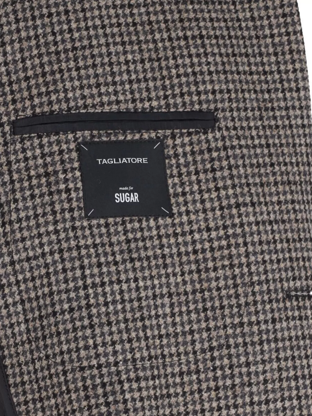 Tagliatore Classic Houndstooth Wool Blazer With Notched Lapels And Button Closure