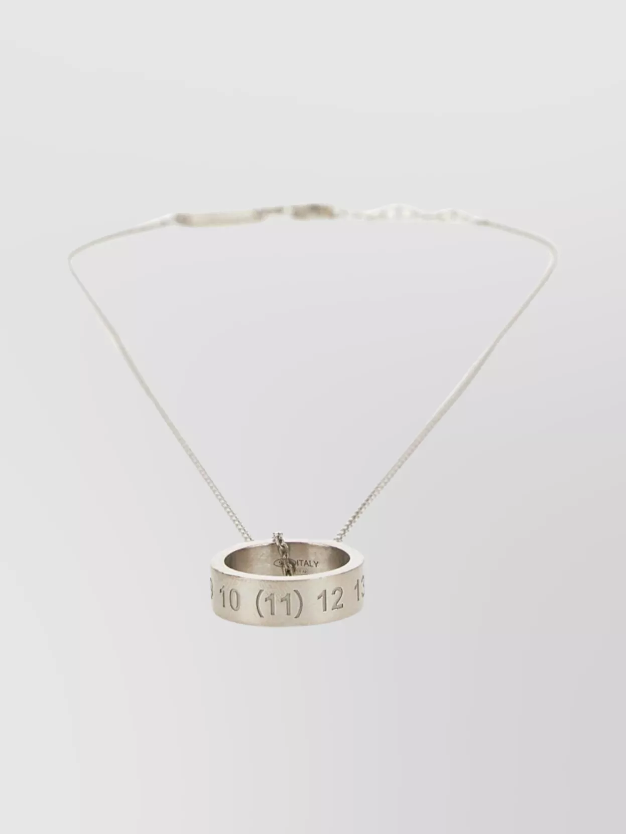 Maison Margiela Necklace With Adjustable Chain And Pendant Design