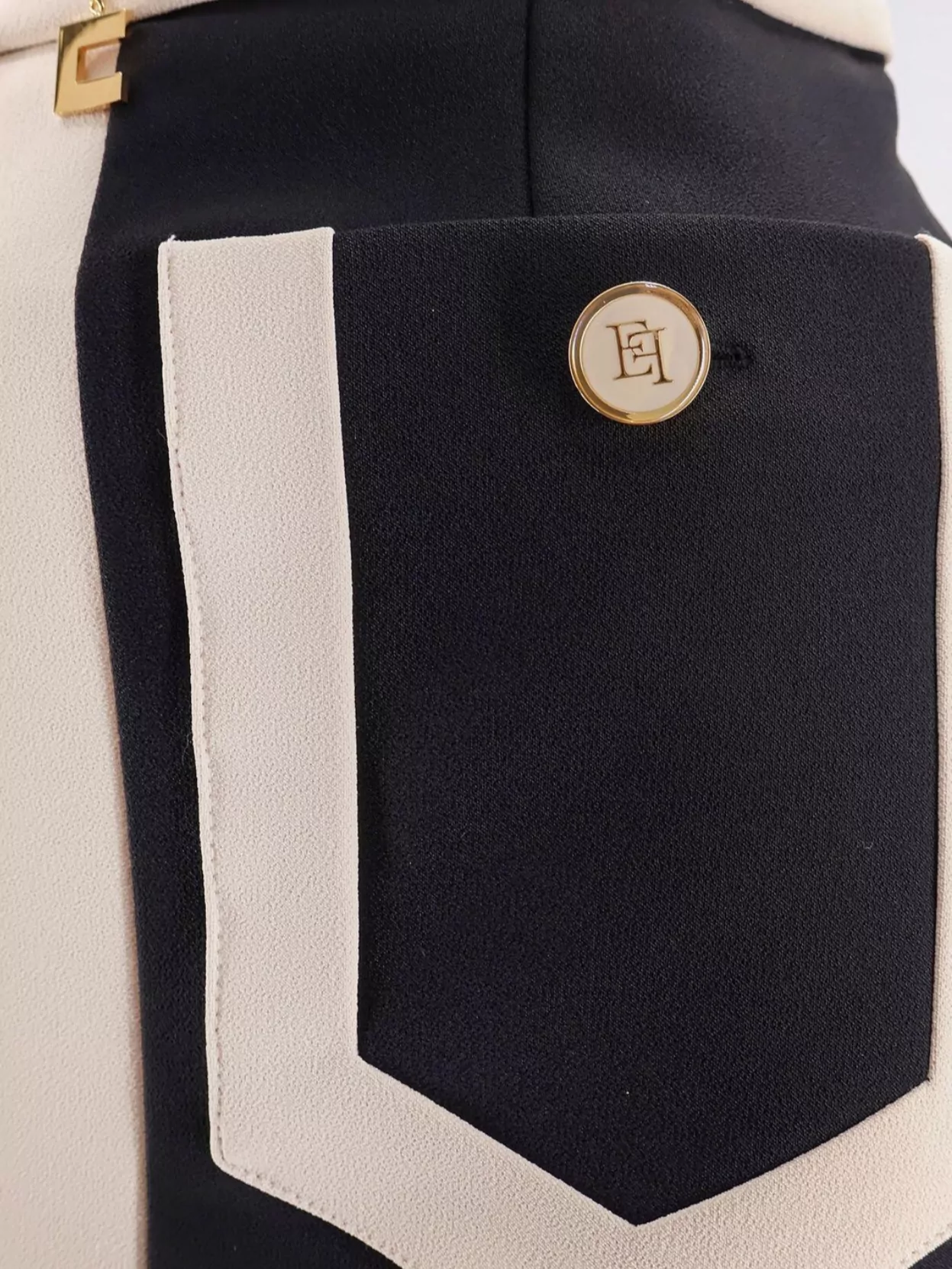 Elisabetta Franchi Crepe Pencil Skirt With Buttoned Patch Pockets