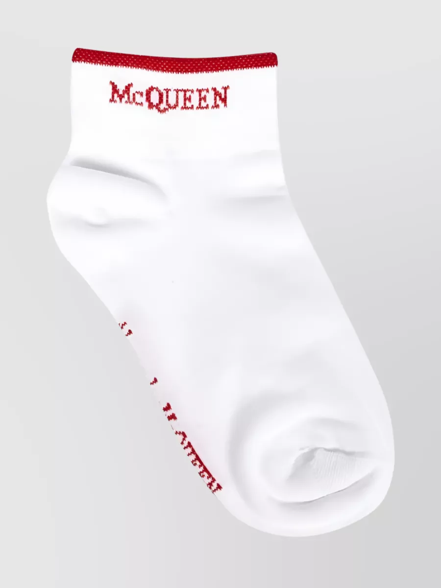 Shop Alexander Mcqueen Signature Logo Ankle Socks In Burgundy