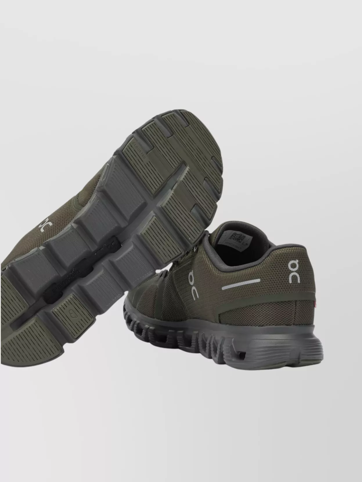 On Running Cloud 6 Performance Sneakers