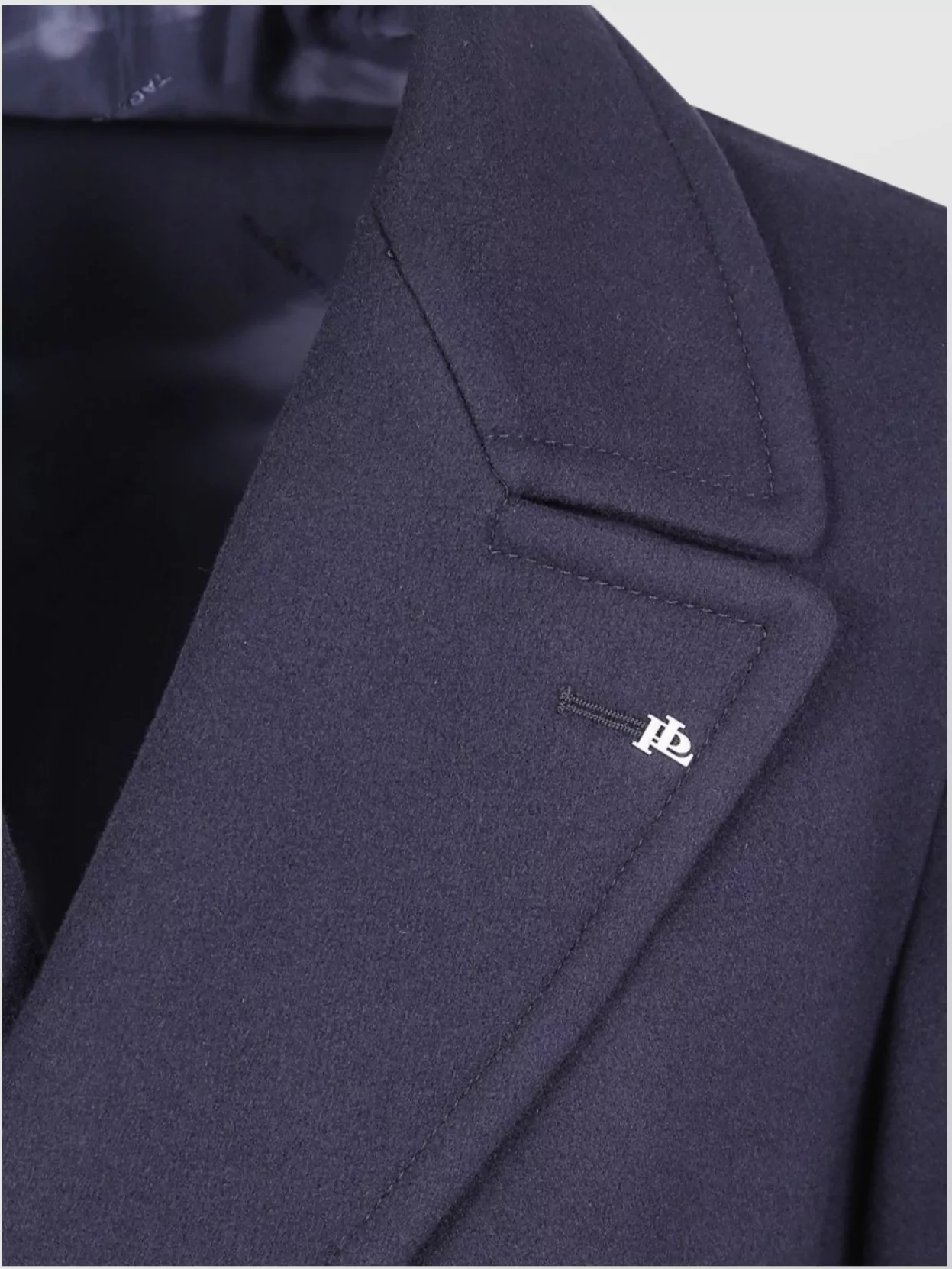 Tagliatore Long Sleeve Coat With Notched Lapels And Pockets