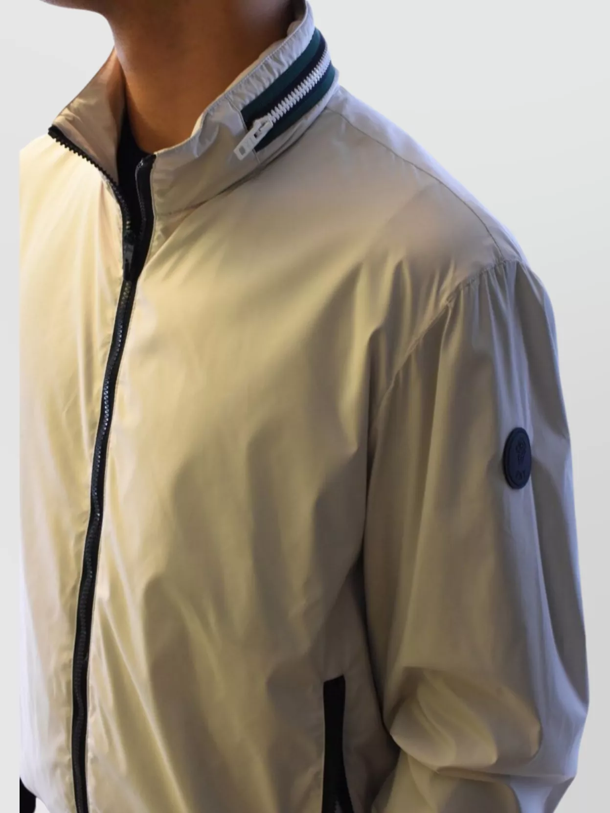 Fay High Collar Cuffs Hem Side Pockets