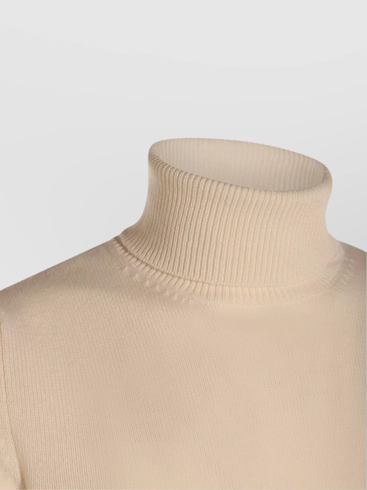 Malo Ribbed Turtleneck Sweater With Long Sleeves