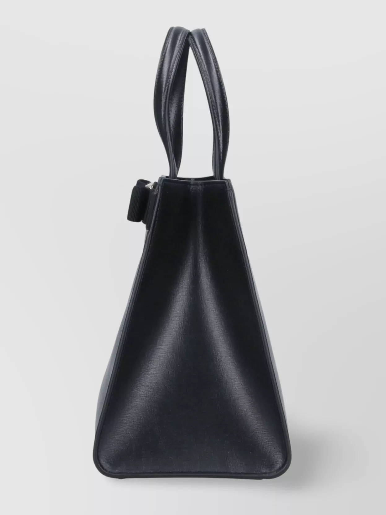 Ferragamo Bow Strap Tote Handles Structure