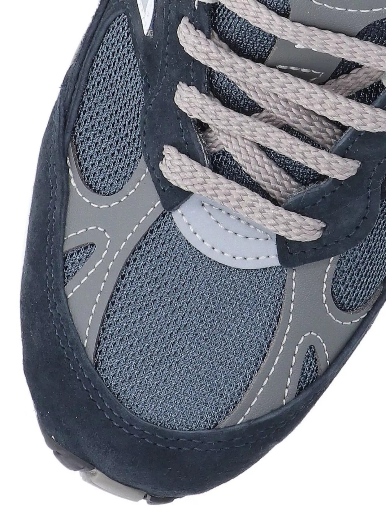 New Balance Low Top Sneakers Contrast Sole
