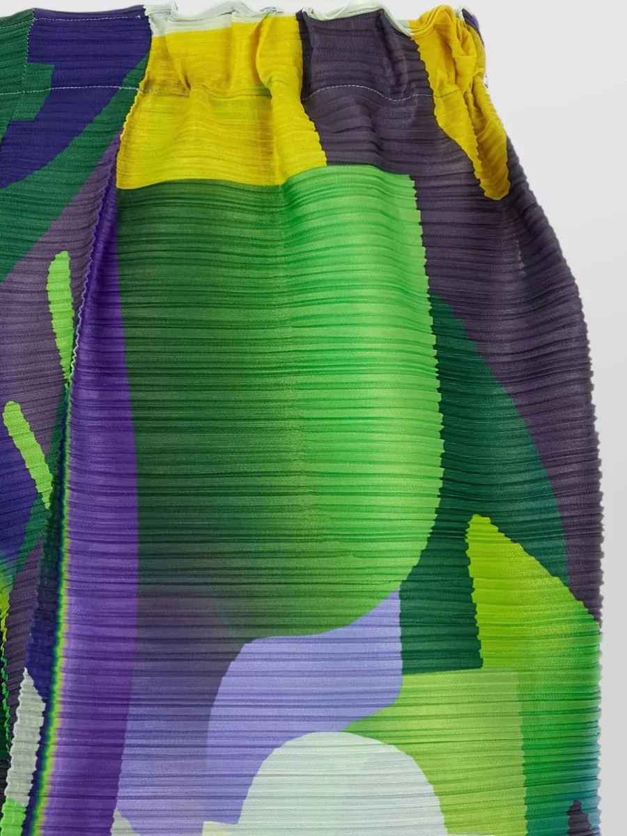 Pleats Please Issey Miyake Printed Wide-Leg Cropped Knee-Length Shorts