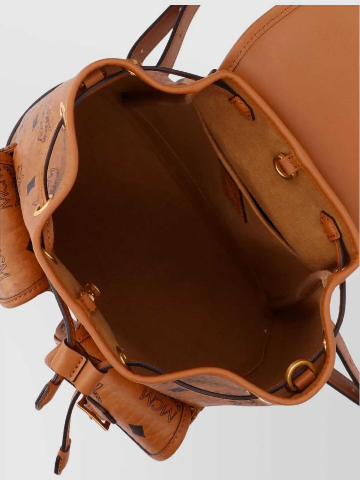 Mcm Straps Detail Hardware Pockets Handle