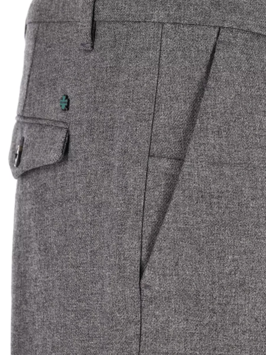 Closed Straight-Leg Tailored Trousers