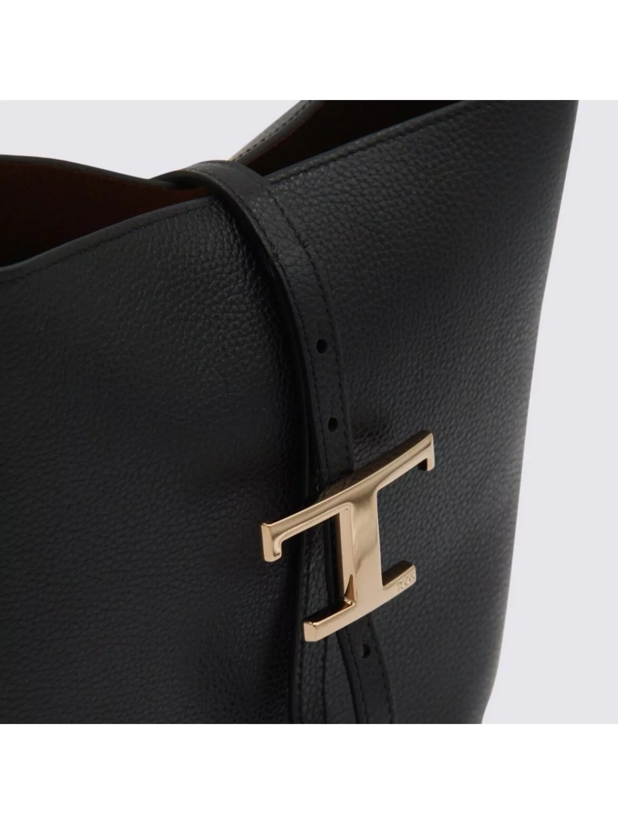 Tod's Versatile Shoulder Bag Adjustable Strap