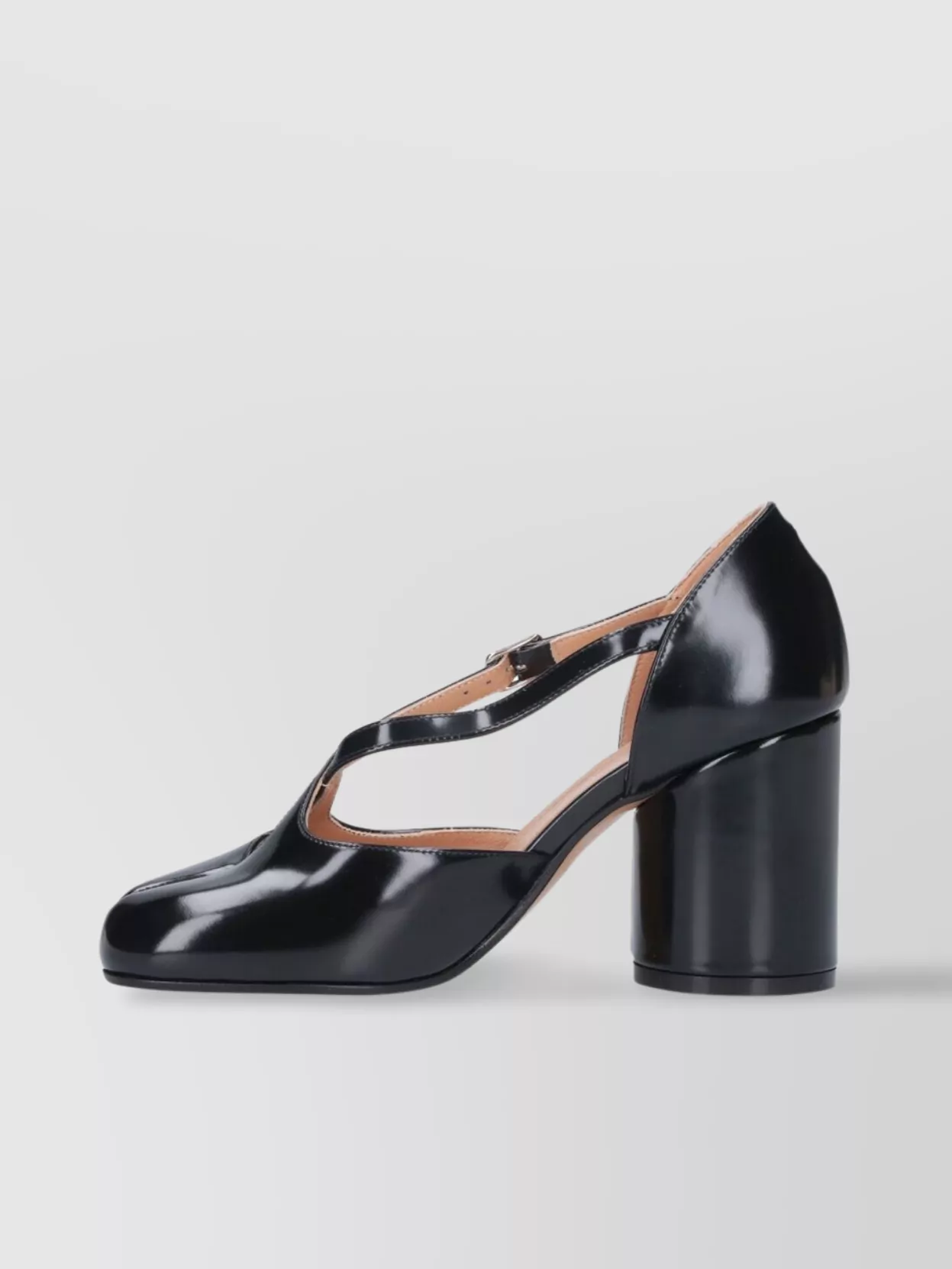 Maison Margiela Chunky Heel Round Toe Pumps