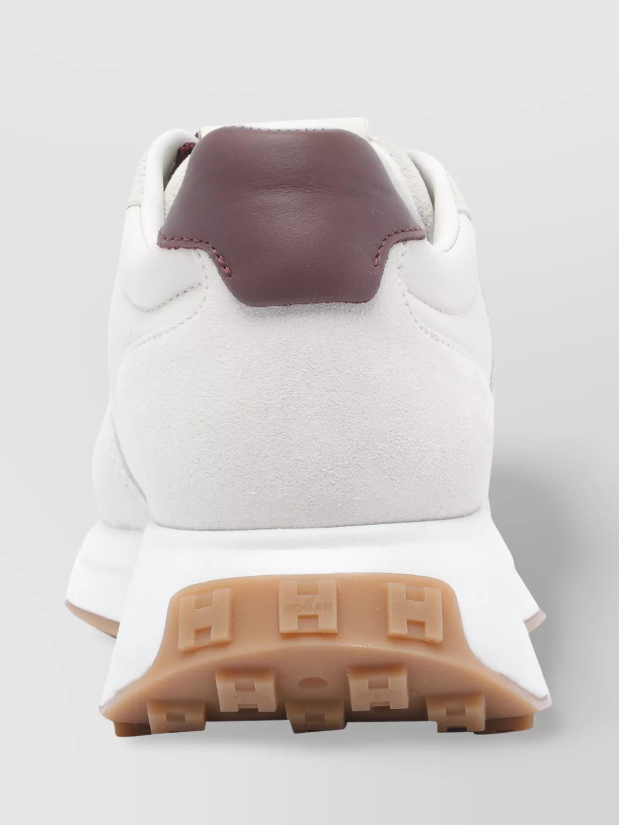 Hogan Low Top Sneakers Sole Contrasting