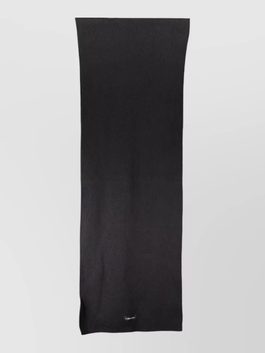 Calvin Klein ribbed scarf