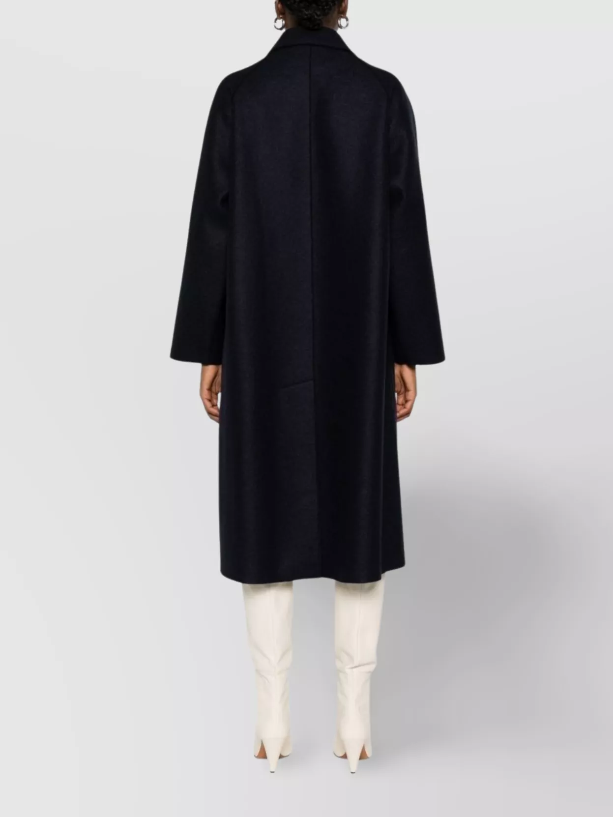 Harris Wharf London Wool Coat With Raglan Sleeves And Pockets