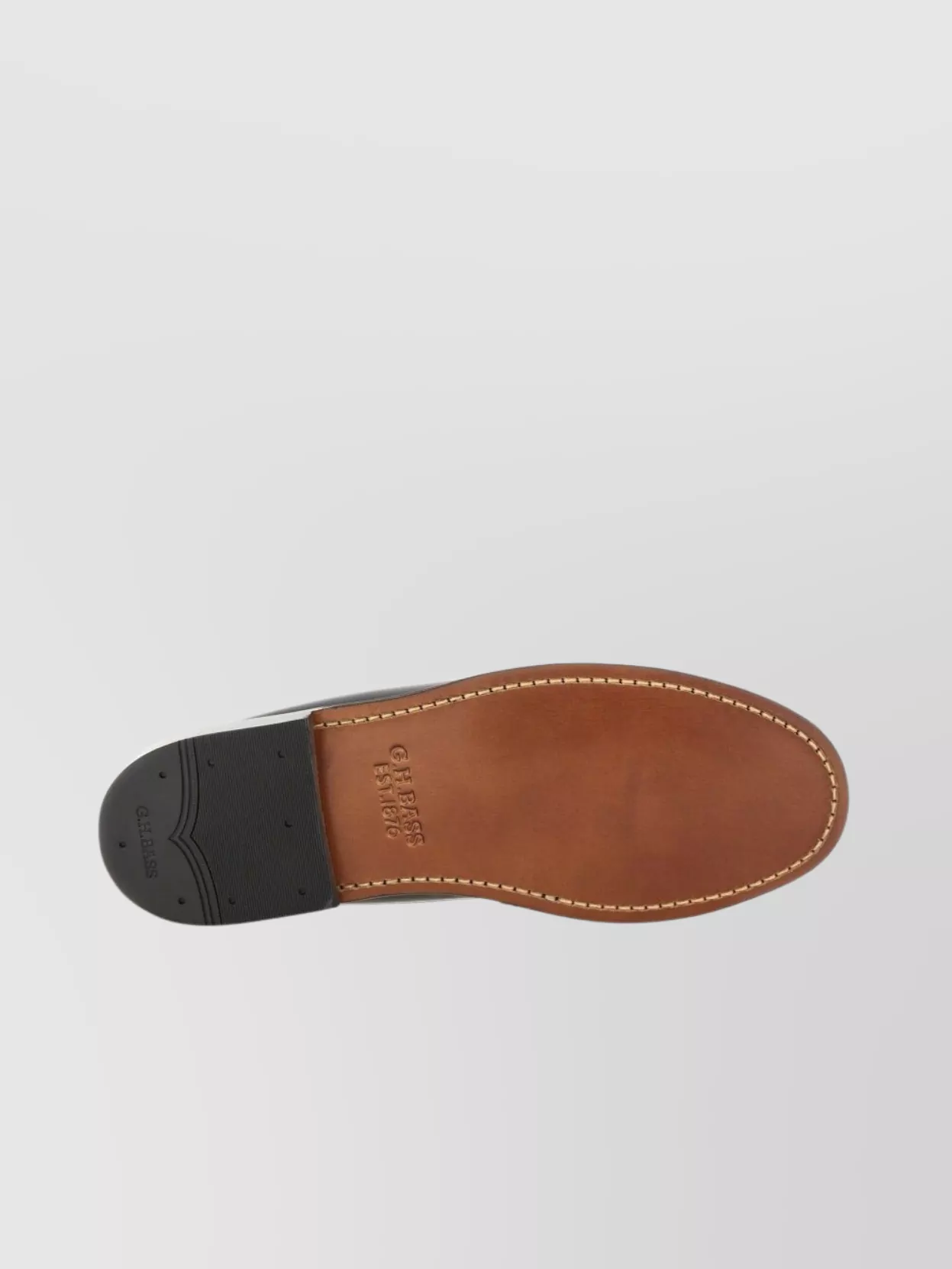 G.h. Bass Leather Loafers With Round Toe And Stitched Detailing