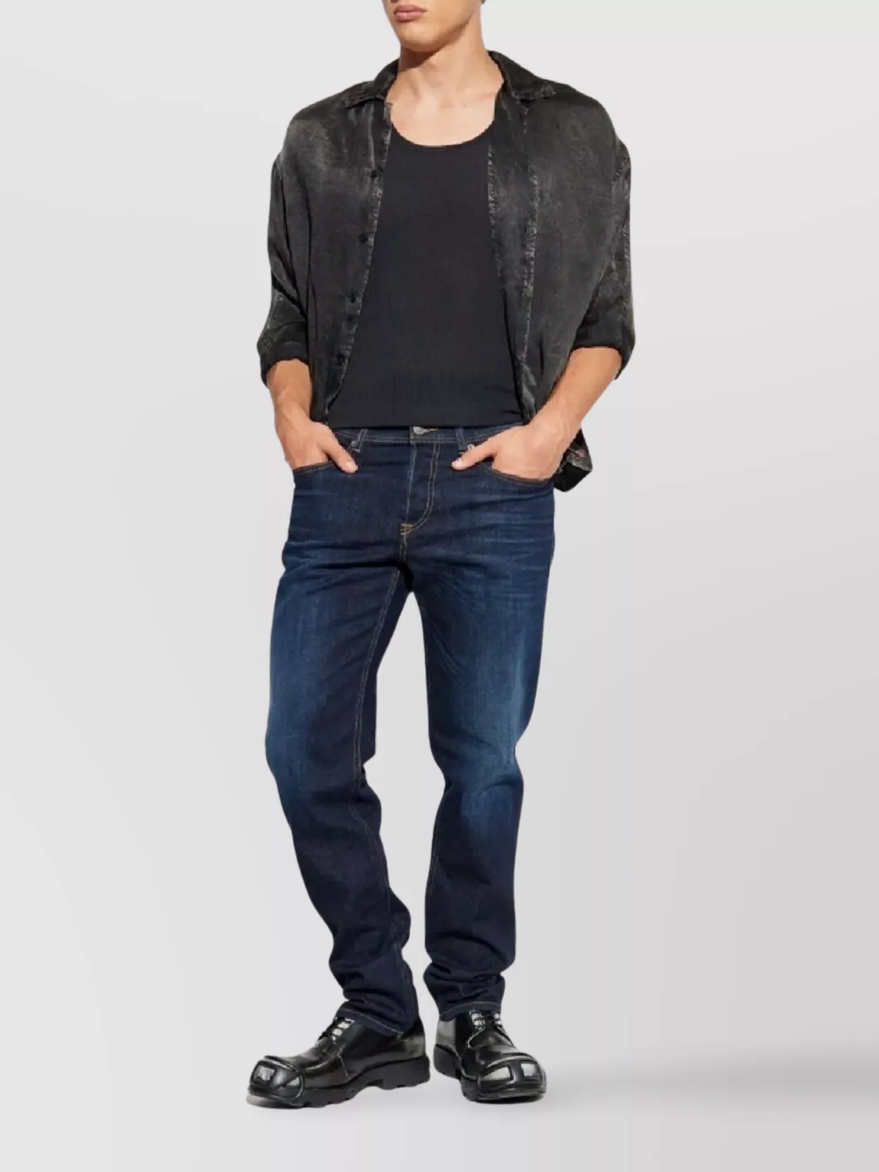 Diesel L.34 Trousers With Belt Loops And Contrast Stitching