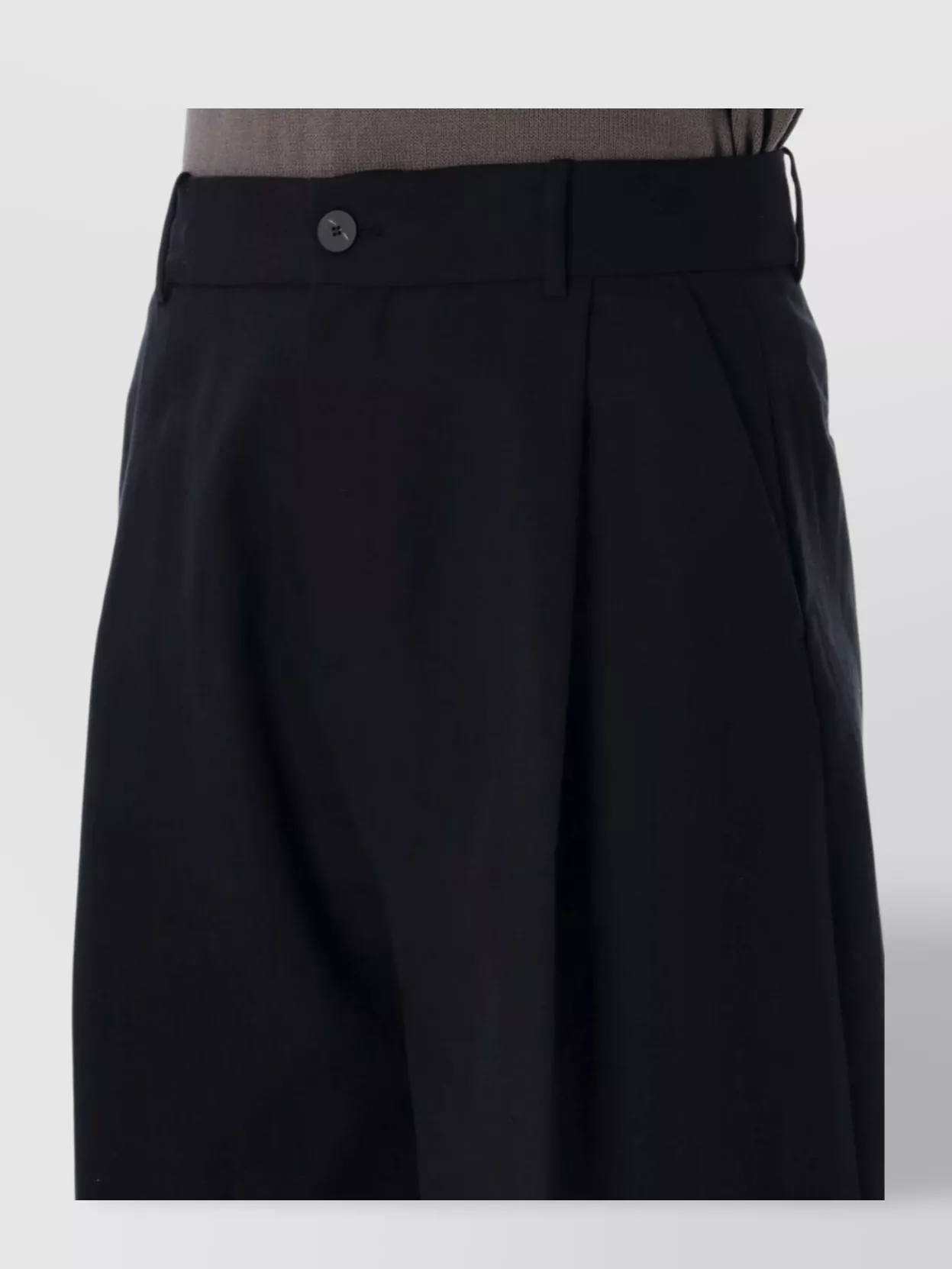 Studio Nicholson Pleated Knee Length Shorts With Belt Loops