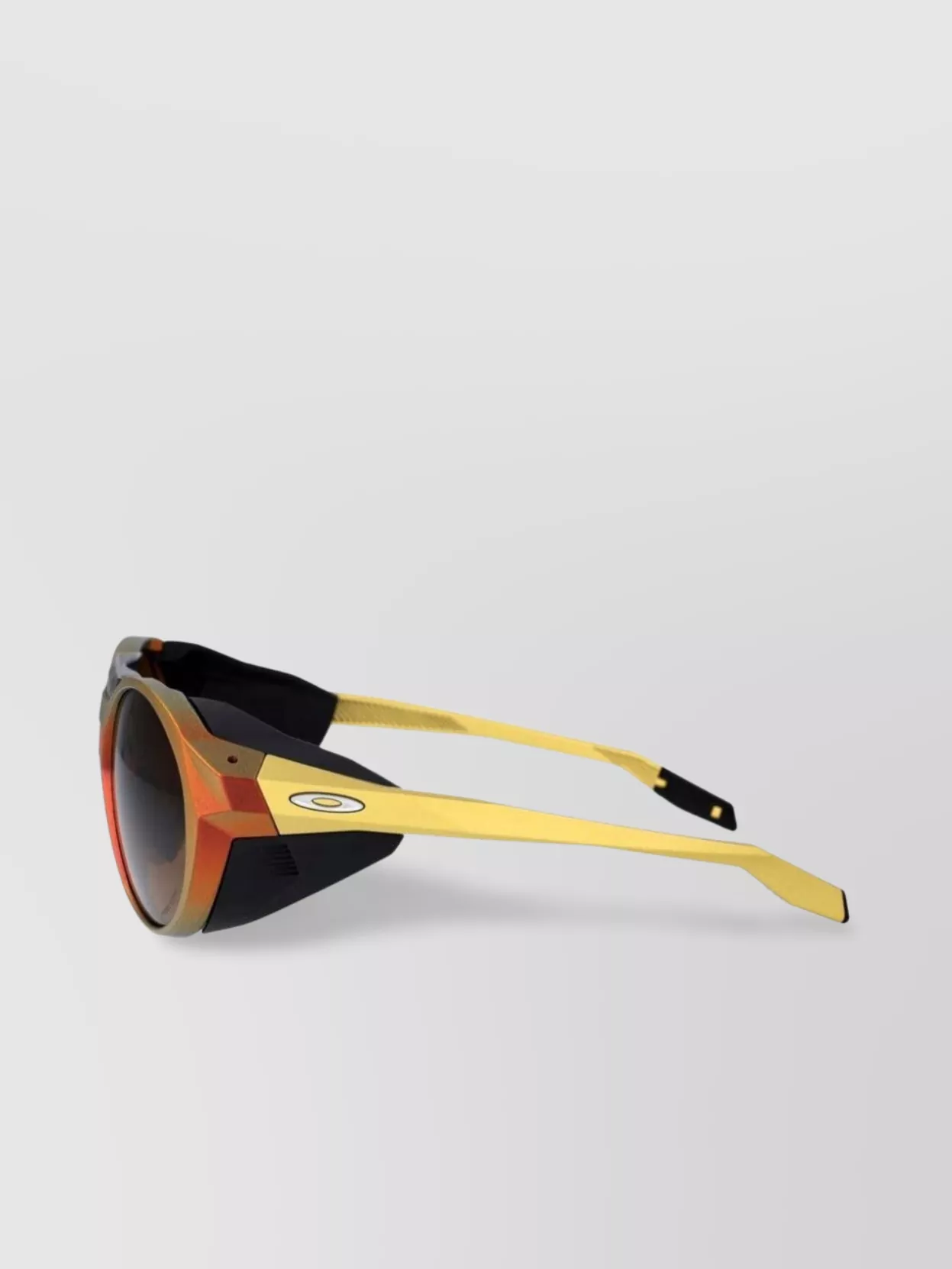Oakley Sunglasses With Detachable Glasses Chain And Side Shields