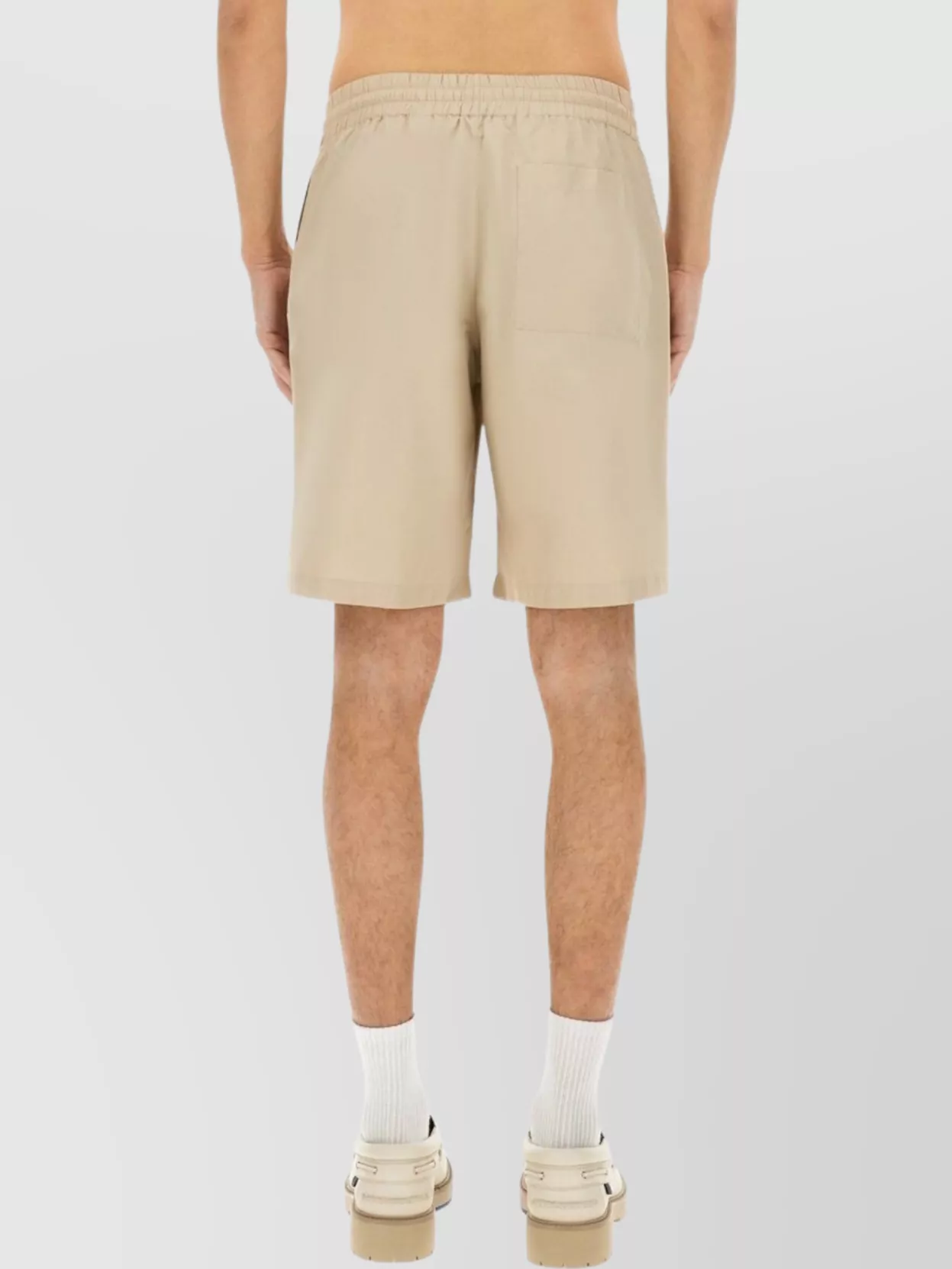 Burberry Nautical Logo Shorts Featuring Pockets In Neutral