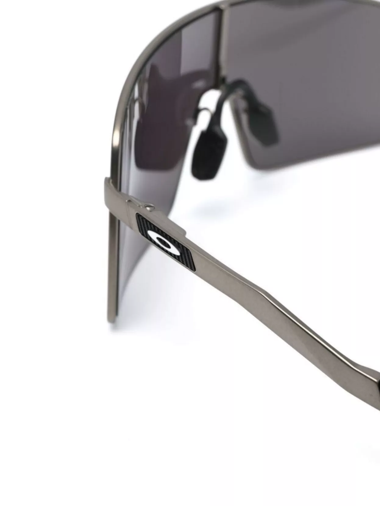 Oakley Square Metal Frame Sunglasses With Straight Arms
