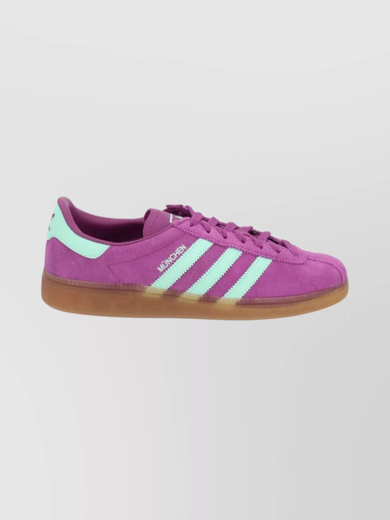 Adidas Originals Stylish Sneakers With Contrast Stripes And Rubber Sole