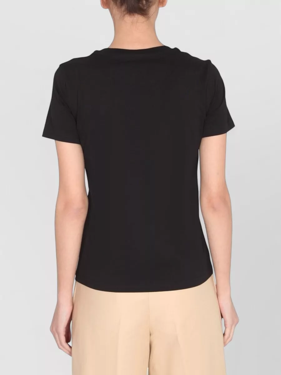 Moschino Logo T-Shirt Crew Neck Necklace Detail