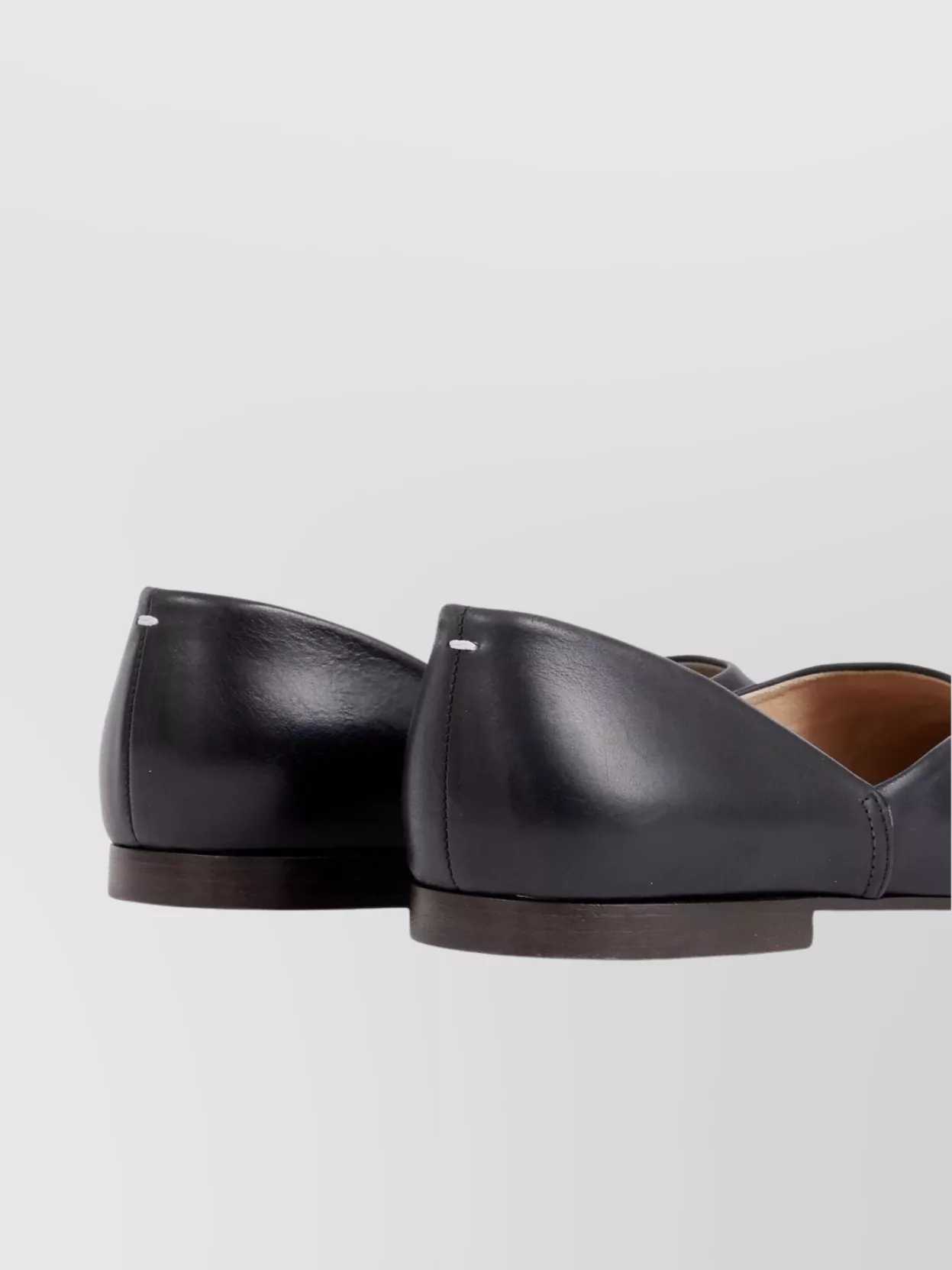 Maison Margiela Leather Slipper Almond Toe