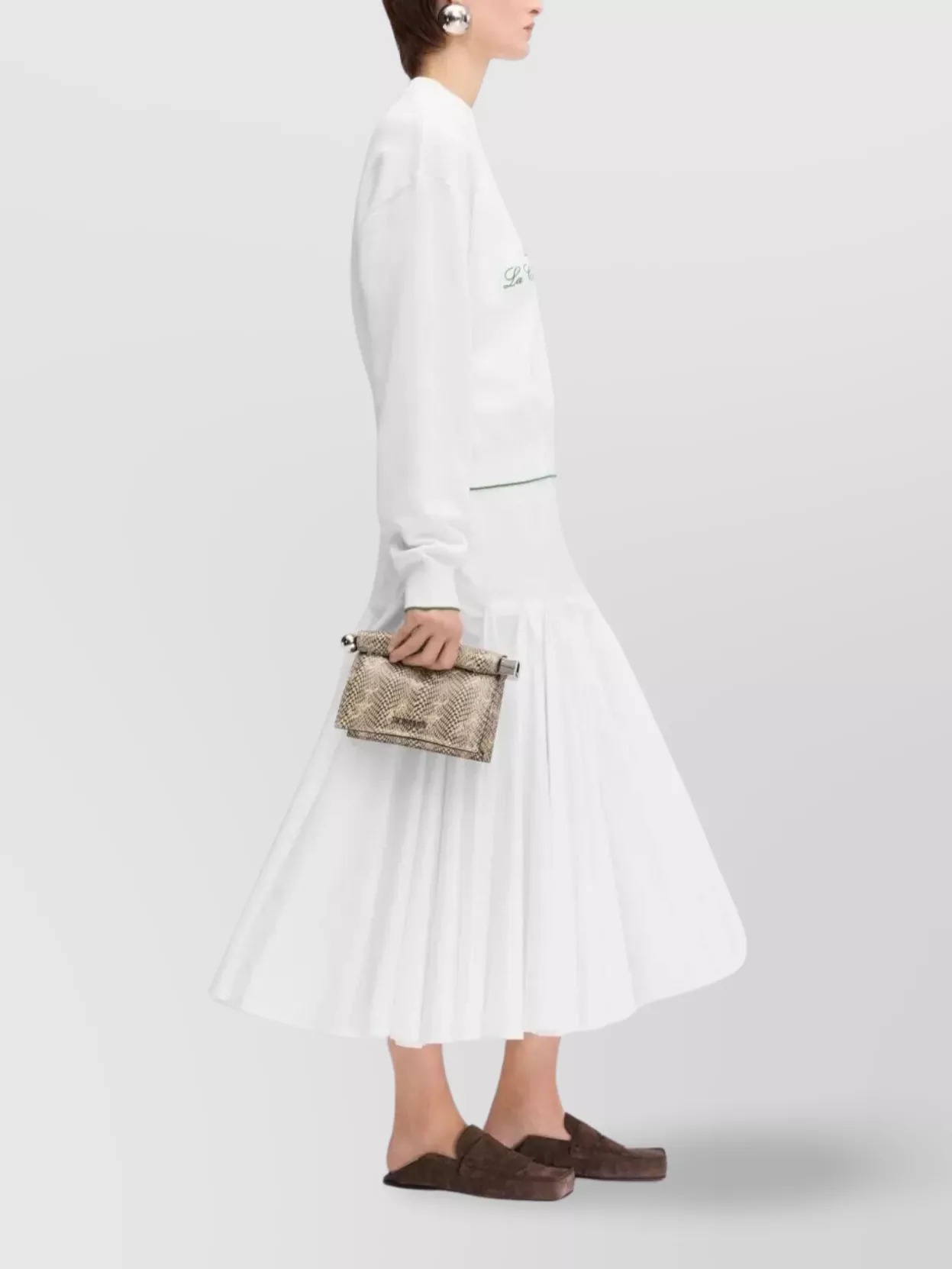 Jacquemus White Sweater With Logo Embroidered On The Front And Short Design In Cotton Woman In White