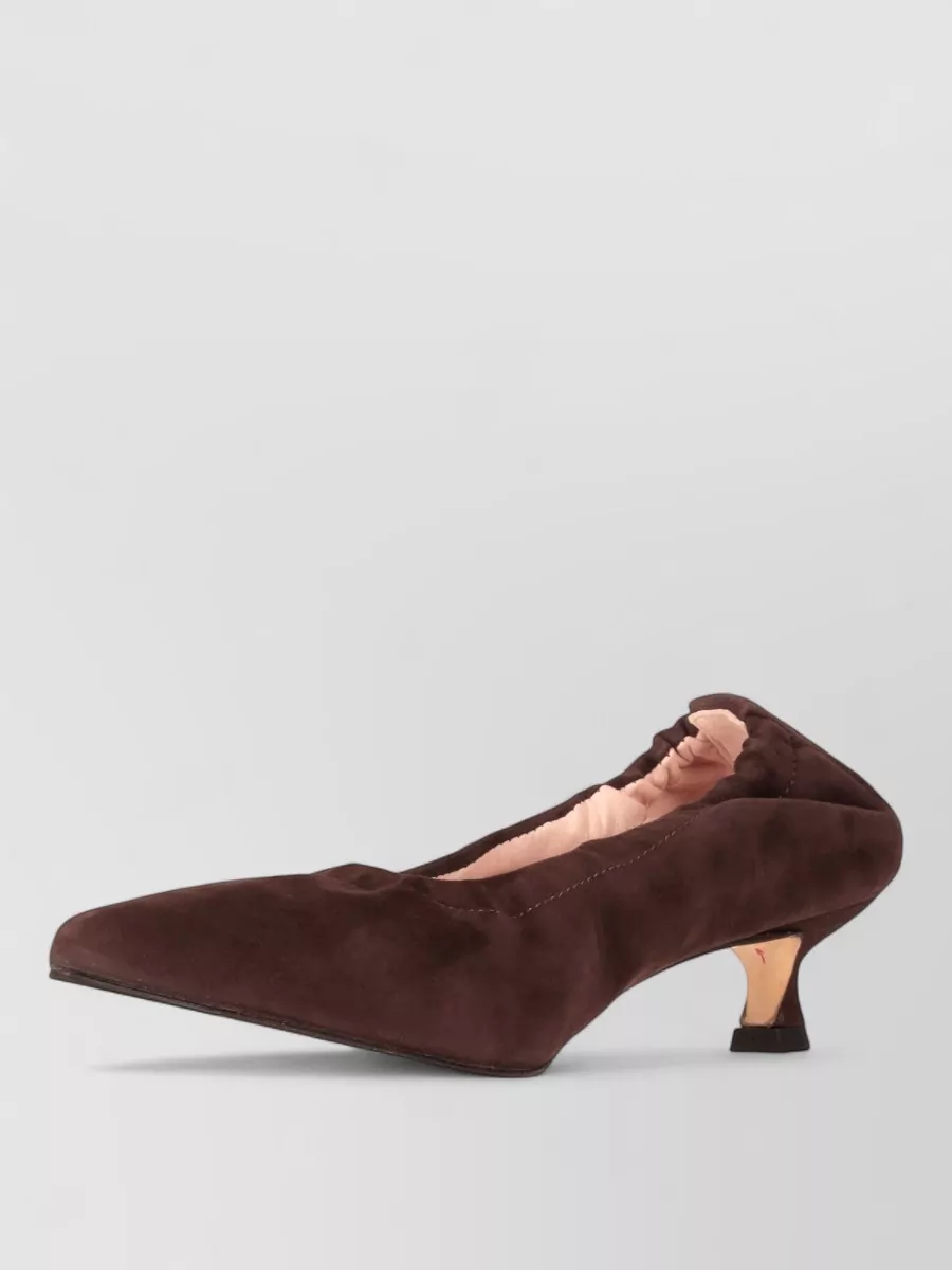 La Rose suede leather pumps