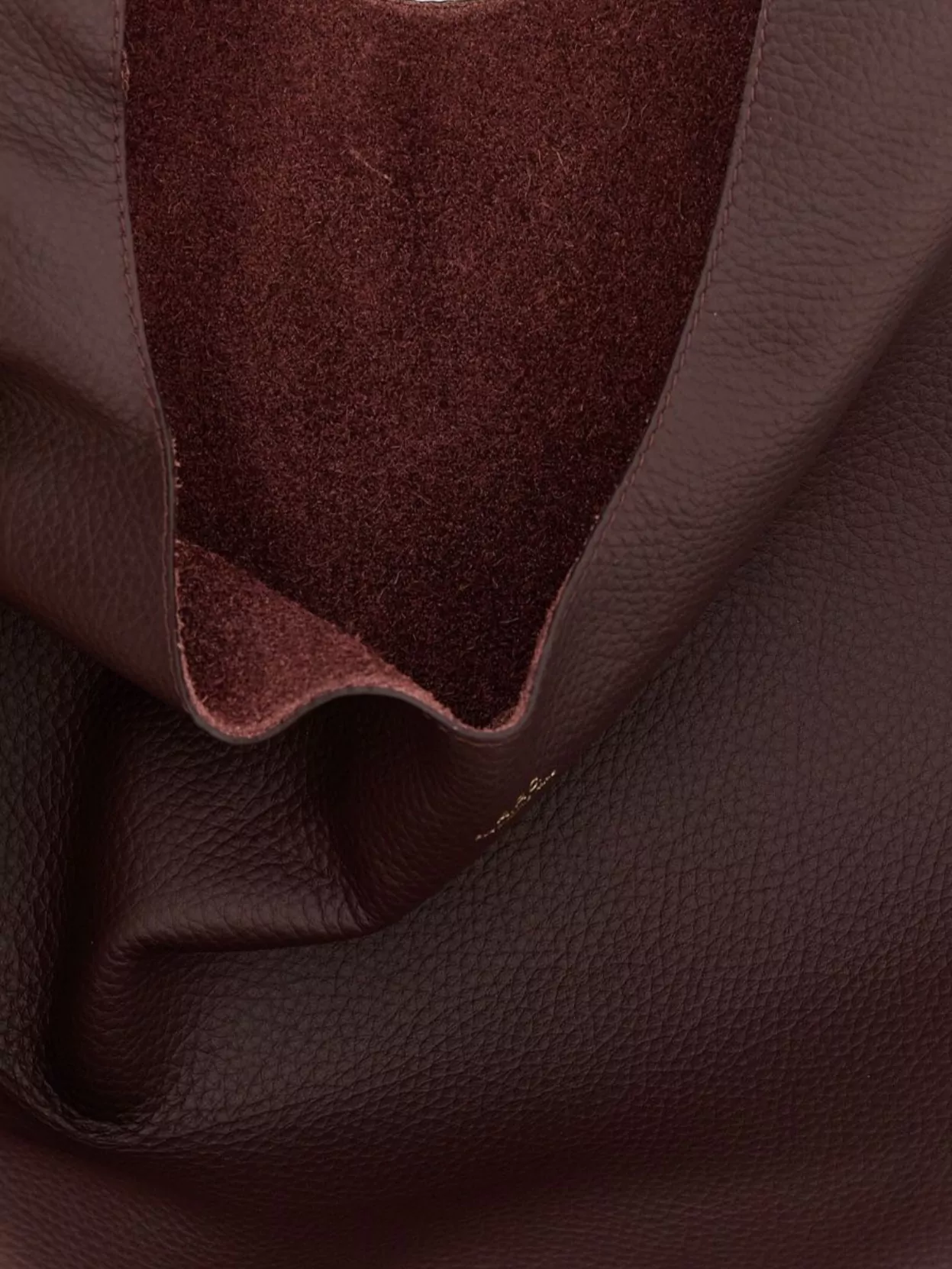 A.p.c. 'Snow' Slouchy Shoulder Bag
