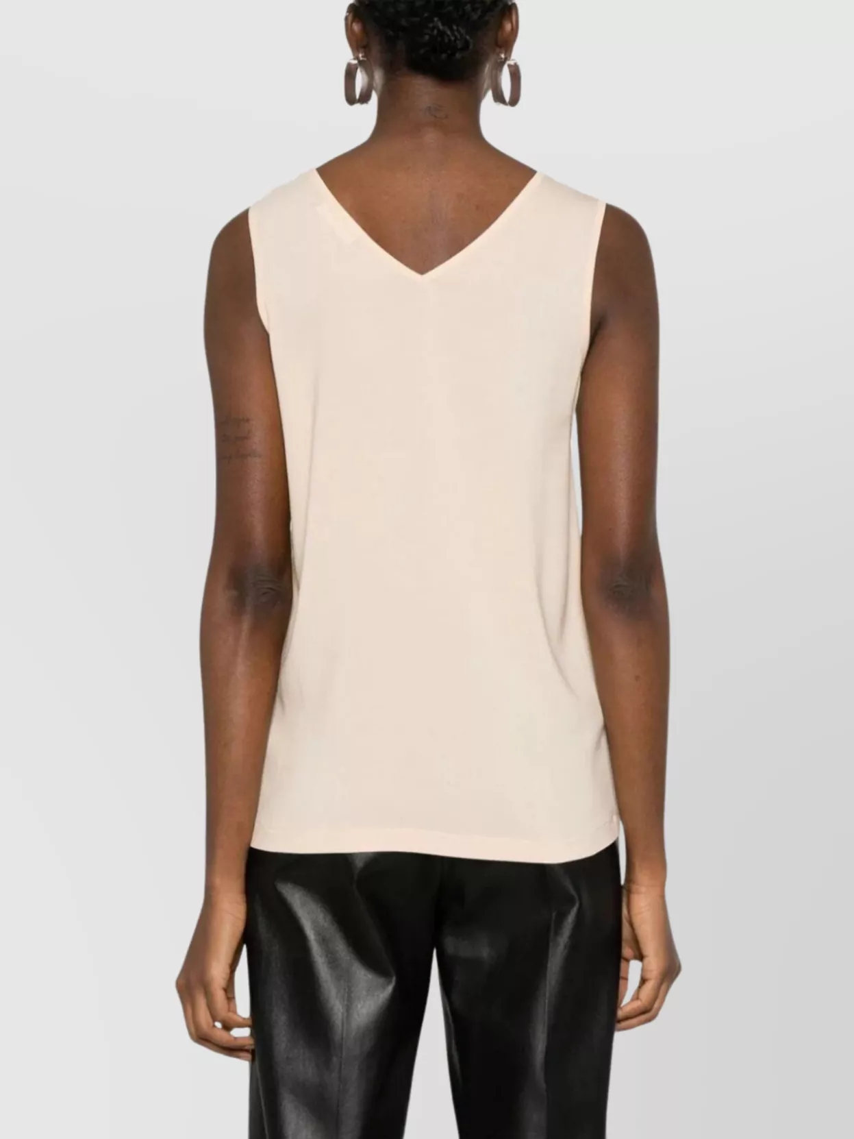 Fabiana Filippi V-Neck Sleeveless Top Modern Silhouette