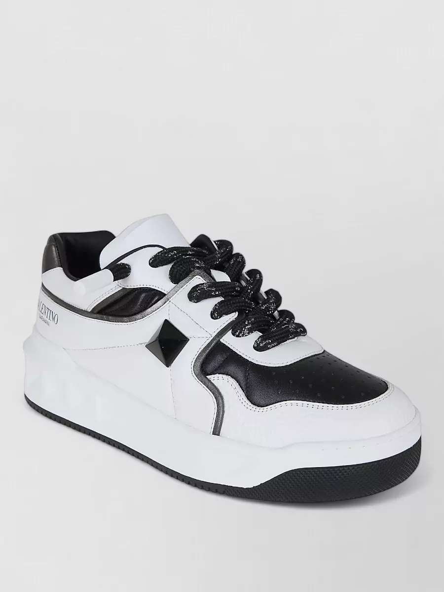 Valentino Garavani leather low-top sneakers