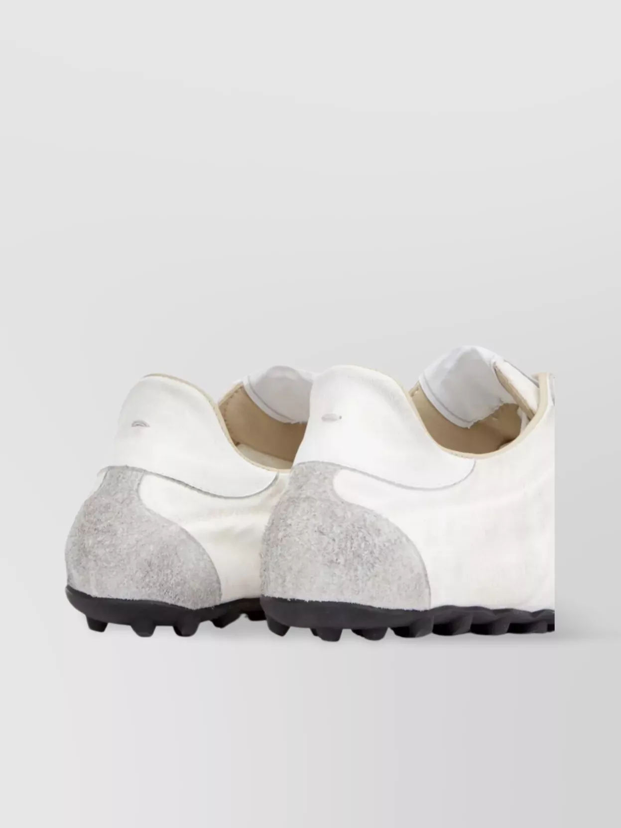 Maison Margiela White Low Top Sneakers With Logo Patch On The Tongue And Contrasting Heel In Cotton Blend Woman In White
