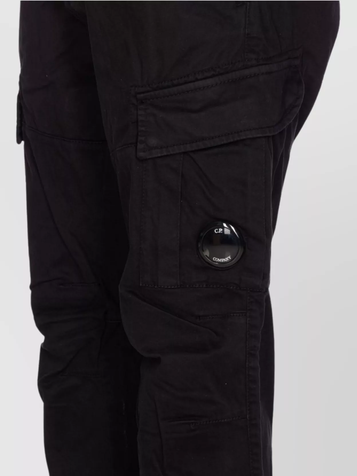C.p. Company Cargo Pants Multiple Pockets