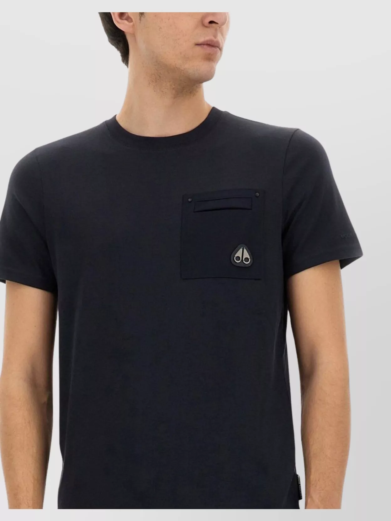 Moose Knuckles "Dalon" T-Shirt With Short Sleeves And Chest Pocket