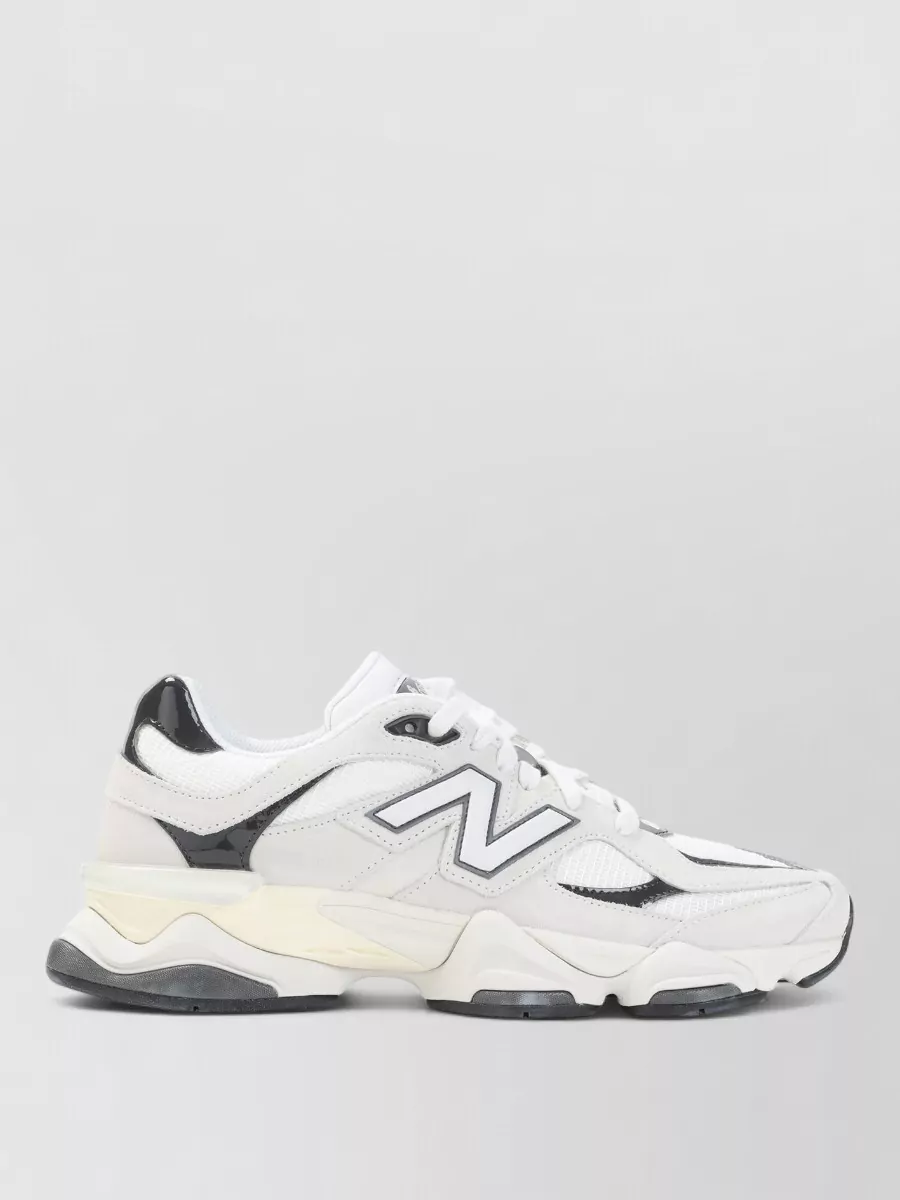 New Balance Low-Top Sneakers