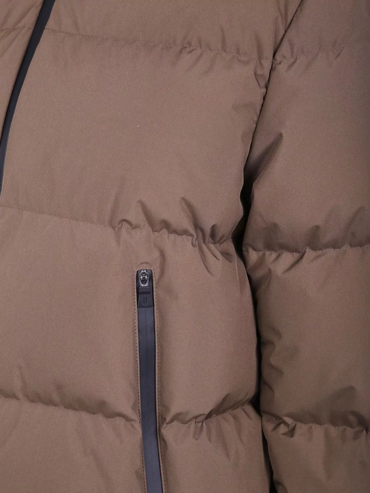 Herno Short Quilted Jacket With Hood And Pockets