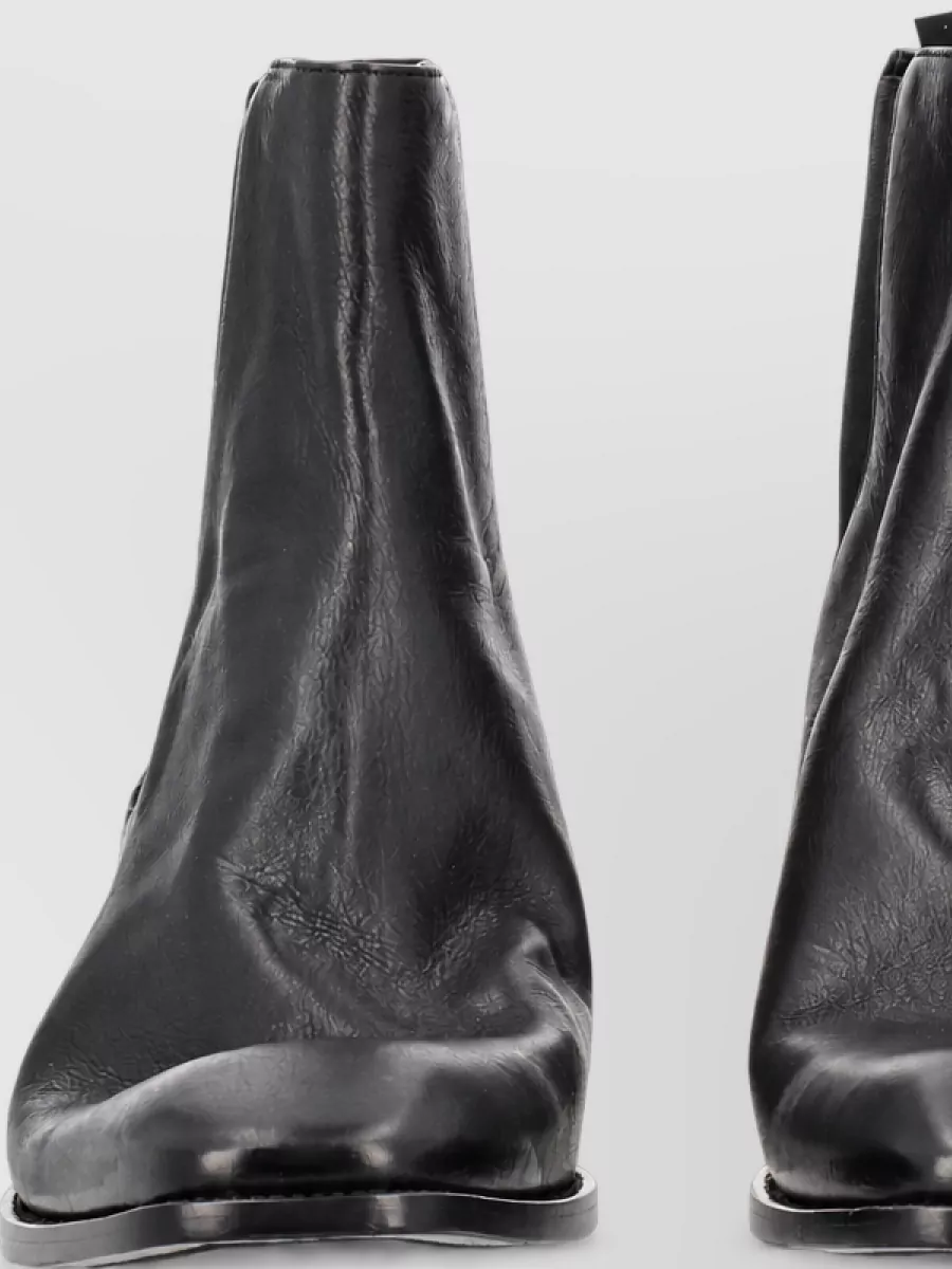 Saint Laurent leather chelsea boots