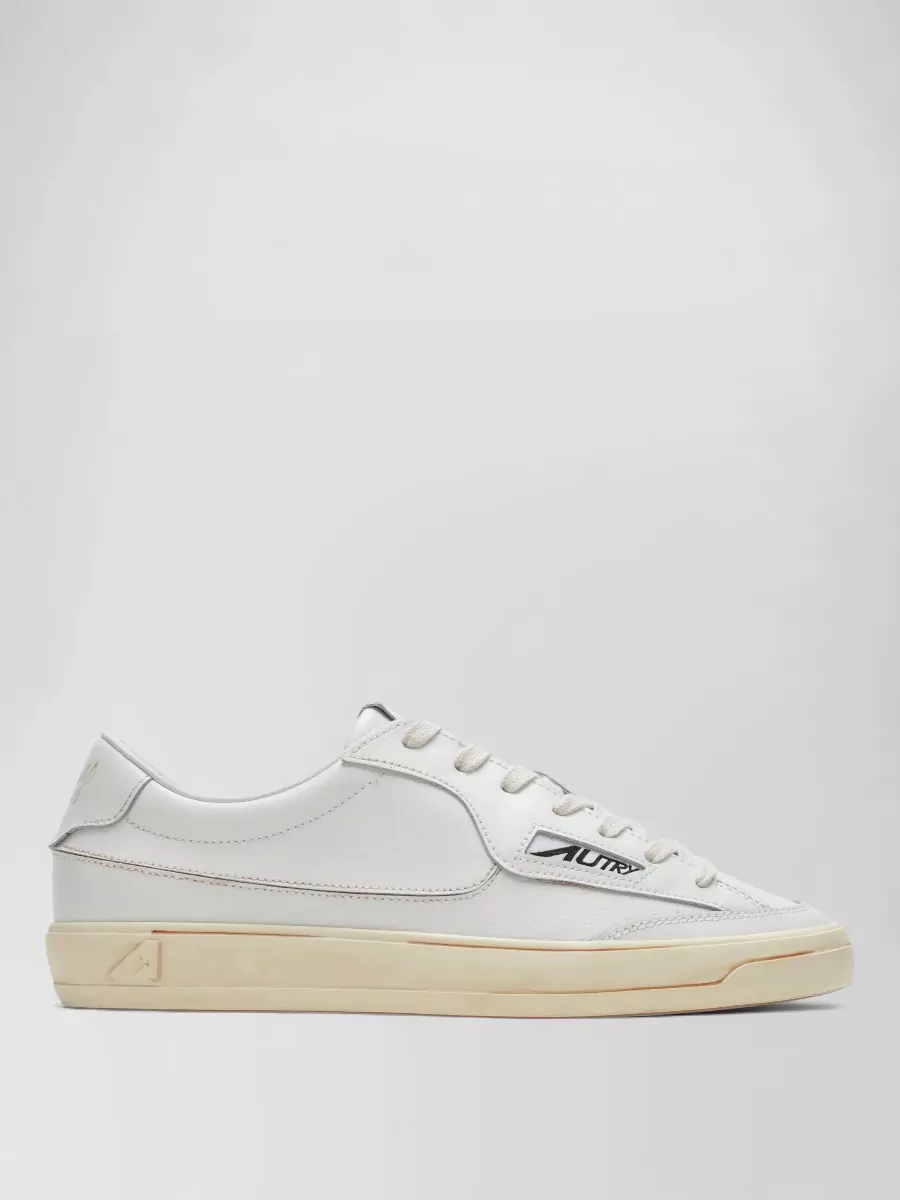 Autry Low-Top Sneakers